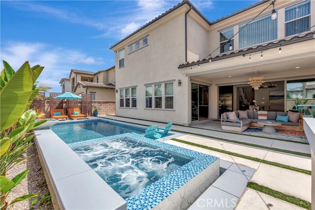 17311 Juniper Lane, Huntington Beach CA: https://media.crmls.org/medias/f2ac31da-db4b-4650-b5f6-6dda85264448.jpg