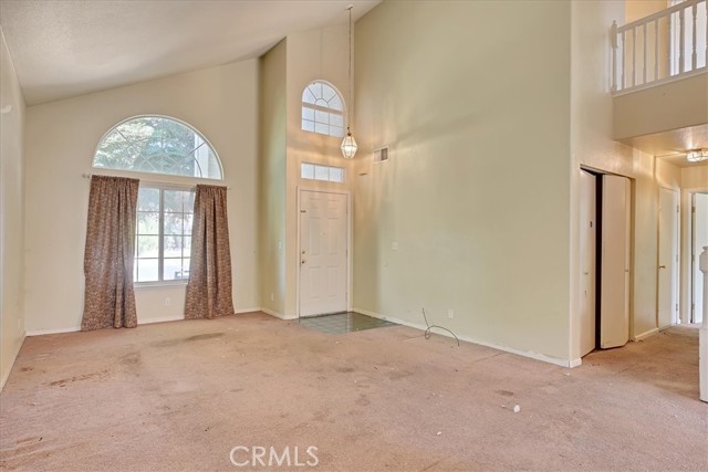 1712 Cattail Drive, Marysville CA: https://media.crmls.org/medias/f2accb29-b2a9-4dd9-a8e8-81c84617660c.jpg