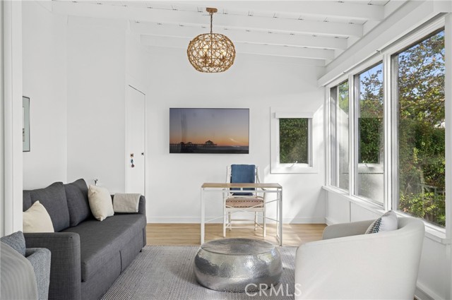 Detail Gallery Image 11 of 25 For 550 Hazel, Corona Del Mar,  CA 92625 - 2 Beds | 1/1 Baths