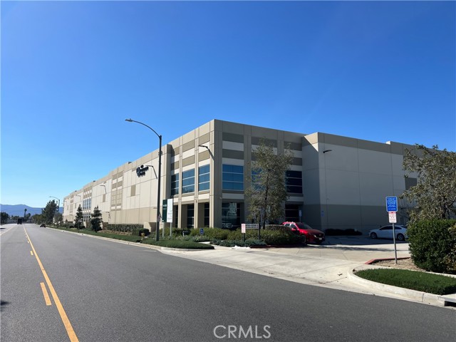 2110 S Parco Avenue, Ontario, California 91761, ,Commercial Lease,For Rent,2110 S Parco Avenue,CRCV25044995