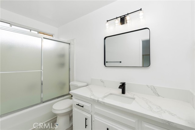 935 W 10th Street, San Pedro CA: https://media.crmls.org/medias/f2addbde-3b27-4f7b-9e8c-be81107f8077.jpg