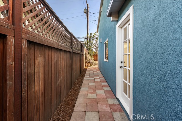 Detail Gallery Image 17 of 24 For 5324 W 121st, Hawthorne,  CA 90250 - – Beds | – Baths