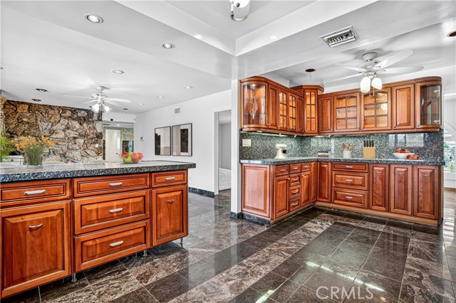 17558 Lahey Street, Granada Hills CA: https://media.crmls.org/medias/f2af2b33-d466-4100-a79a-5c43ca10fdc9.jpg