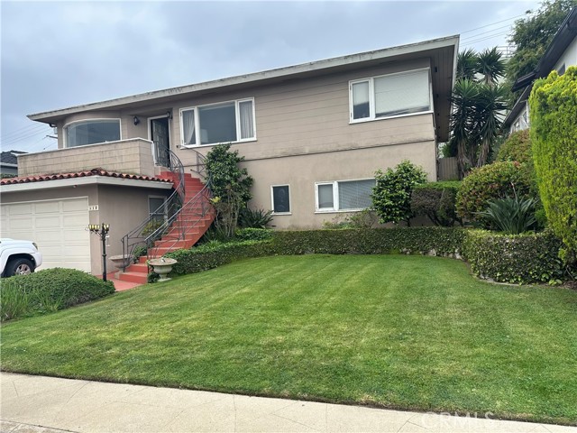 512 Via La Selva, Redondo Beach CA: https://media.crmls.org/medias/f2af5126-4fc2-4ec8-9cd4-9215ddc94325.jpg