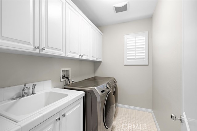 Detail Gallery Image 3 of 25 For 6 Julia St, Ladera Ranch,  CA 92694 - 4 Beds | 3 Baths