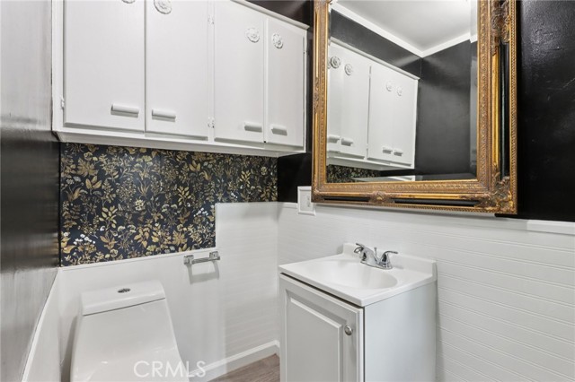 Detail Gallery Image 15 of 41 For 532 Sunset, Crestline,  CA 92325 - 3 Beds | 1/1 Baths