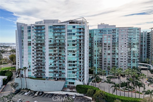 Detail Gallery Image 45 of 55 For 13600 Marina Pointe Dr #905,  Marina Del Rey,  CA 90292 - 2 Beds | 2/1 Baths