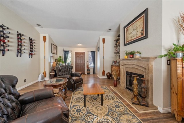 Detail Gallery Image 7 of 32 For 935 Running Stag Way, Paso Robles,  CA 93446 - 3 Beds | 2 Baths