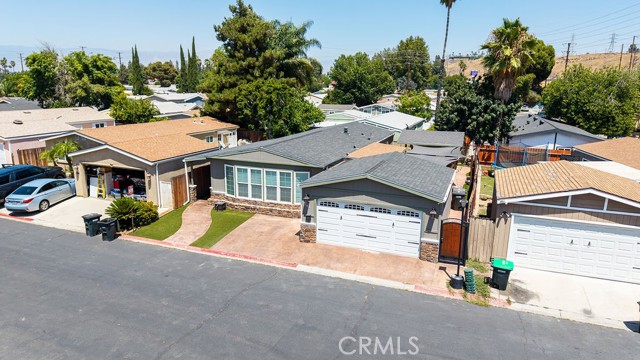 700 E Washington Street, Colton CA: https://media.crmls.org/medias/f2b21ad2-a7cc-4ac7-8b6a-47411519c6ed.jpg