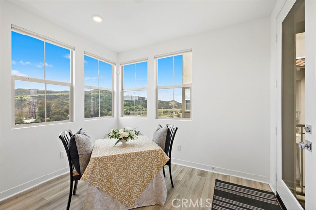 Detail Gallery Image 9 of 32 For 1200 Lasso Way #305,  Rancho Mission Viejo,  CA 92694 - 2 Beds | 2 Baths