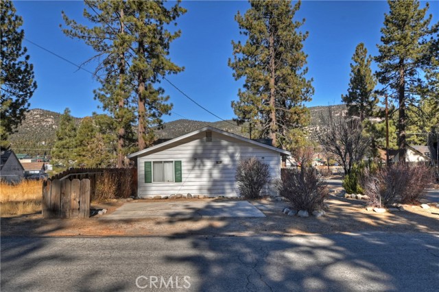 Detail Gallery Image 33 of 34 For 501 W Sherwood Bld, Big Bear City,  CA 92314 - 3 Beds | 2 Baths