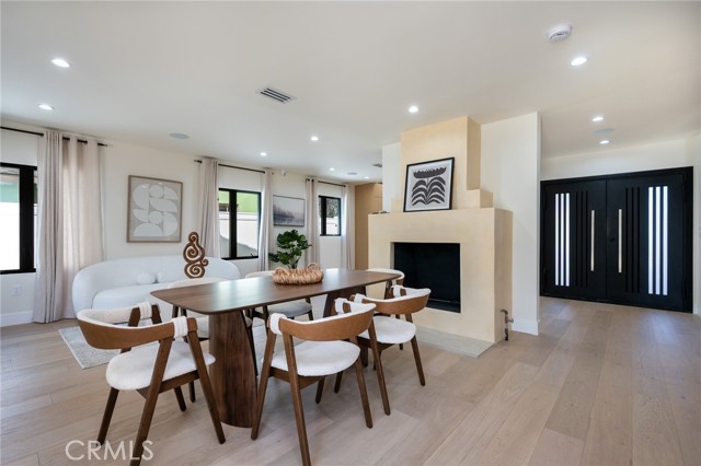 4 Bed Home for Sale in Sherman Oaks, California