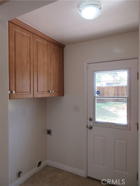 Detail Gallery Image 5 of 32 For 18330 Blackhawk St, Porter Ranch,  CA 91326 - 3 Beds | 3 Baths