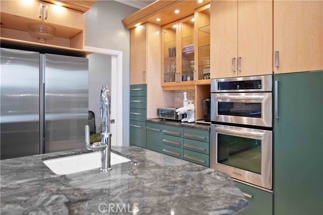 1525 Ramona Drive, Camarillo CA: https://media.crmls.org/medias/f2b45f64-0876-404e-82df-5c037f3f1421.jpg