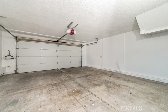 Detail Gallery Image 15 of 17 For 76 Christamon, Irvine,  CA 92620 - 3 Beds | 2/1 Baths