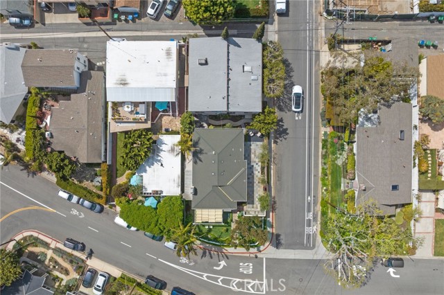 Front Image Thumbnail for CROC26036538