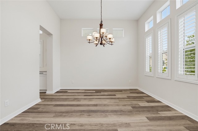 25110 Citron Ln, Los Angeles County, CA 91387 photo 7