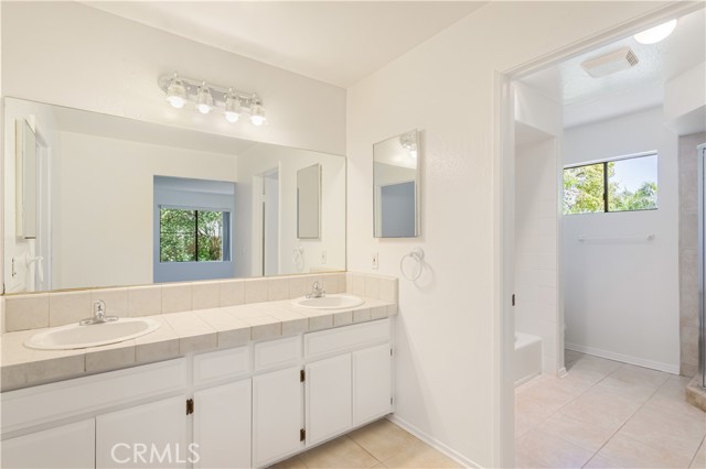 Detail Gallery Image 25 of 31 For 2658 Cazadero Dr, Carlsbad,  CA 92009 - 3 Beds | 2/1 Baths