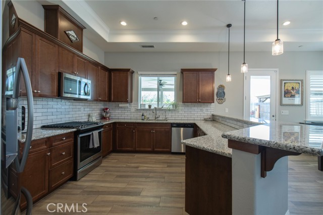 511 Timberline S Way, Madera CA: https://media.crmls.org/medias/f2b5937f-fead-4dfc-9f0b-1d1e61cc1ff5.jpg