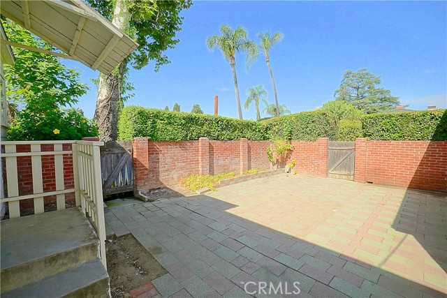Detail Gallery Image 19 of 21 For 4285 Oakwood Pl, Riverside,  CA 92506 - 3 Beds | 1/1 Baths
