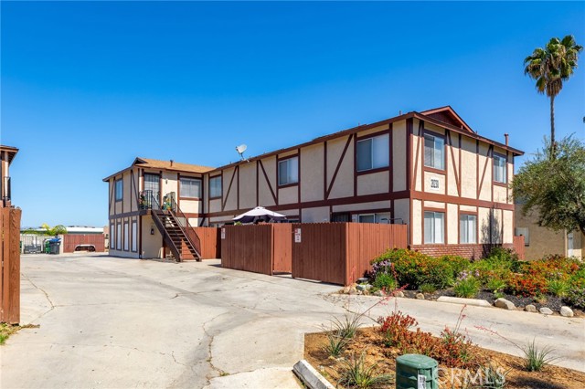 28230 Via Princesa, Murrieta CA: https://media.crmls.org/medias/f2b7379d-0571-41c6-9cf7-8912360b4c6c.jpg