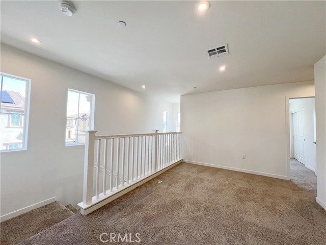 Detail Gallery Image 11 of 31 For 16068 Olivas Ln, Fontana,  CA 92336 - 4 Beds | 2/1 Baths