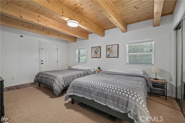 Detail Gallery Image 12 of 19 For 357 Pioneer Rd, Lake Arrowhead,  CA 92352 - 3 Beds | 2/1 Baths