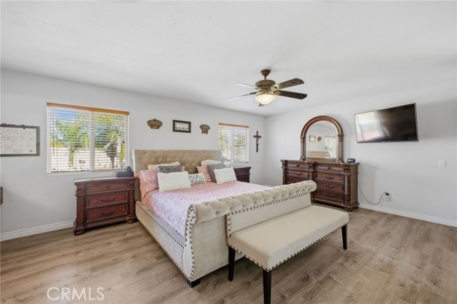 Detail Gallery Image 8 of 23 For 1580 Hickorywood, Hemet,  CA 92545 - 4 Beds | 3/1 Baths