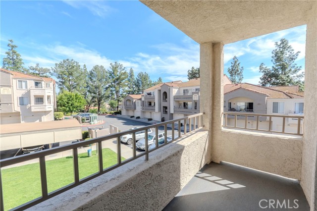 Detail Gallery Image 24 of 36 For 1010 La Terraza #207,  Corona,  CA 92879 - 2 Beds | 2 Baths