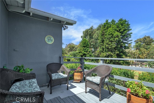 168 Vista Del Parque, Redondo Beach, California 90277, 6 Bedrooms Bedrooms, ,3 BathroomsBathrooms,Residential,Sold,Vista Del Parque,PV22188074