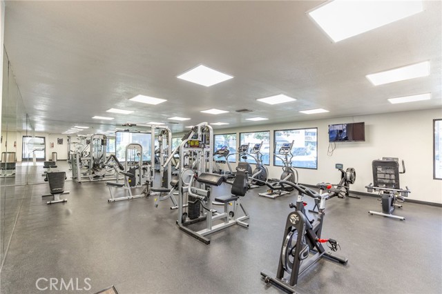 Detail Gallery Image 21 of 23 For 1265 Kendall Dr #1411,  San Bernardino,  CA 92407 - 2 Beds | 1 Baths