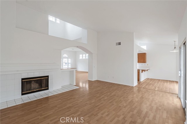29608 Bright Spot Road, Highland CA: https://media.crmls.org/medias/f2b9a872-5371-4aed-ab19-bda20447052d.jpg