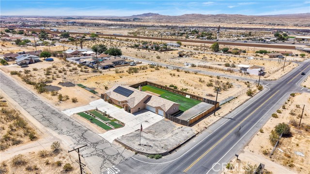 28094 Church Street, Barstow CA: https://media.crmls.org/medias/f2b9adb6-7eb8-421a-bf1f-a1ecdc86c087.jpg