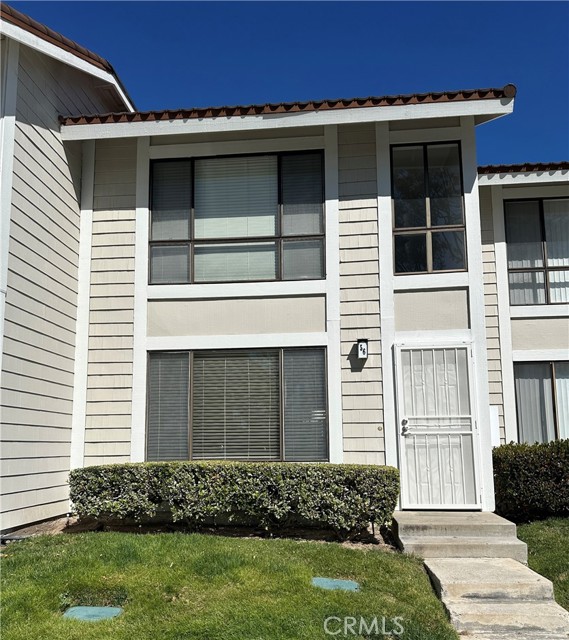 Front Image Thumbnail for CROC26049968