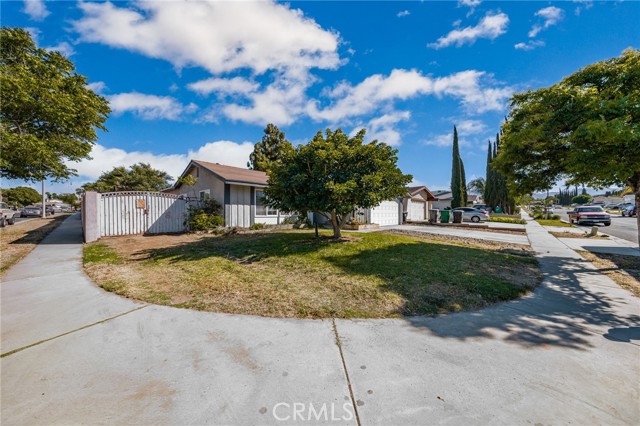 Image 3 for 1010 Redwood Court, Corona, CA 92879