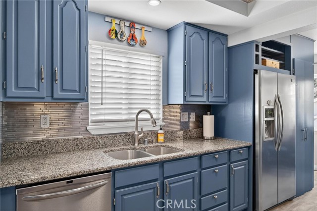 Detail Gallery Image 60 of 73 For 2415 Park Bld, Upland,  CA 91784 - 4 Beds | 3 Baths