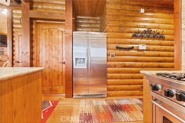 Detail Gallery Image 12 of 45 For 1870 Oak Springs Valley Rd, Wrightwood,  CA 92397 - 2 Beds | 2 Baths
