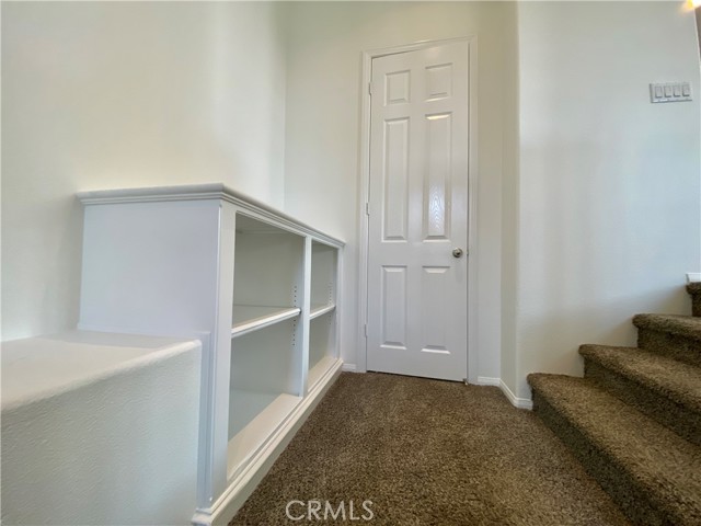 2750 Oak Hill Drive, Ontario CA: https://media.crmls.org/medias/f2bd667f-e3c0-4f0e-a328-3cdabeea7e86.jpg