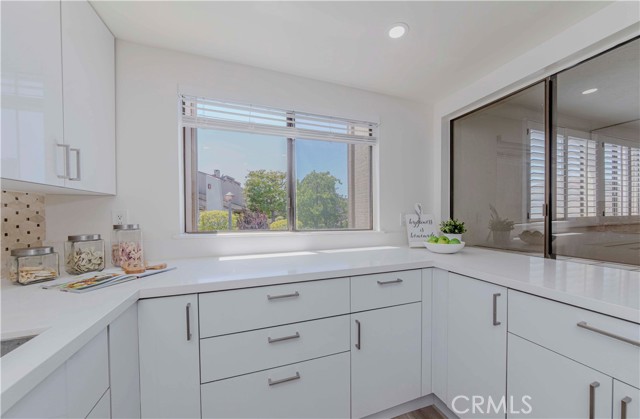 Detail Gallery Image 6 of 53 For 28012 Ridgeforest Ct, Rancho Palos Verdes,  CA 90275 - 4 Beds | 3 Baths