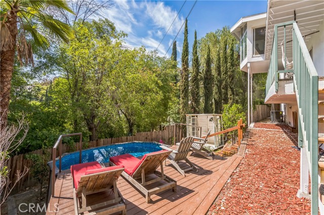 Detail Gallery Image 15 of 15 For 4922 Escobedo Dr, Woodland Hills,  CA 91364 - 5 Beds | 2/1 Baths