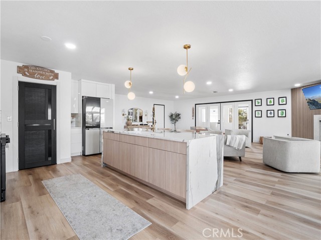 Detail Gallery Image 19 of 74 For 40646 27th St, Palmdale,  CA 93551 - 5 Beds | 4 Baths