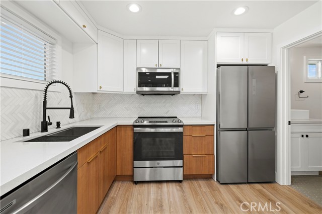 Detail Gallery Image 49 of 55 For 21206 Merridy St, Chatsworth,  CA 91311 - 4 Beds | 3 Baths