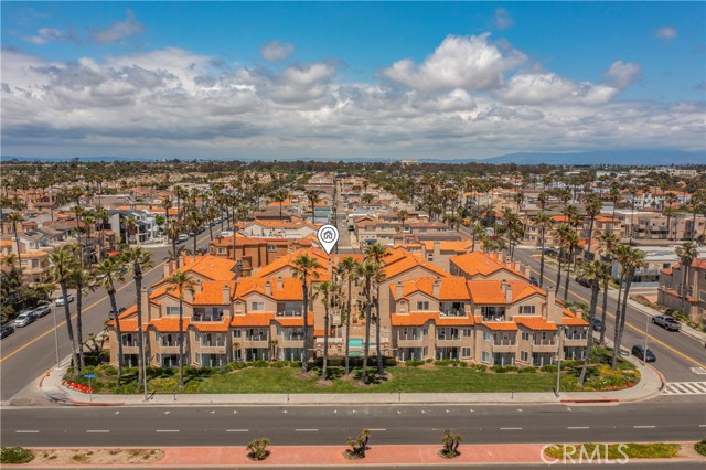 Detail Gallery Image 3 of 33 For 2000 Coast Hwy #309,  Huntington Beach,  CA 92648 - 2 Beds | 2 Baths