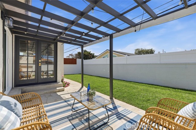 2720 Spreckels Lane, Redondo Beach, California 90278, 3 Bedrooms Bedrooms, ,1 BathroomBathrooms,Residential,For Sale,Spreckels,SB26087199