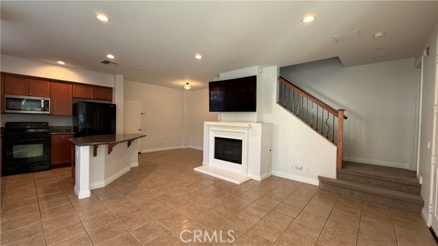 Image 5 of 47 For 31 Quartz Lane