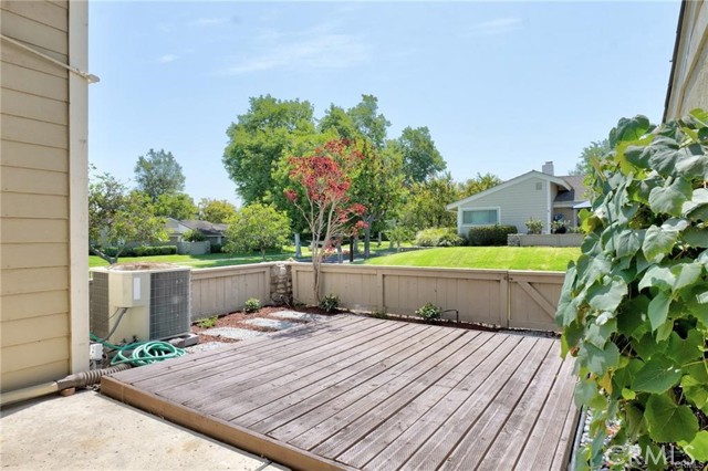 Detail Gallery Image 56 of 69 For 18 Starflower #10,  Irvine,  CA 92604 - 3 Beds | 2 Baths