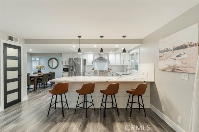 Detail Gallery Image 17 of 69 For 22294 Whirlaway Ct, Canyon Lake,  CA 92587 - 3 Beds | 2 Baths