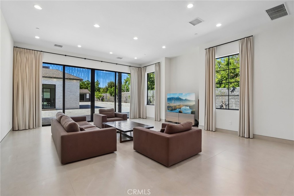 MLS #SR26138627 image #9