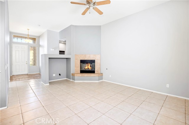 14716 Grandview Drive, Moreno Valley CA: https://media.crmls.org/medias/f2c2d8f4-c3da-49c5-a23a-c6ef3d9faaed.jpg