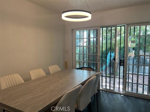 Detail Gallery Image 5 of 21 For 17208 Braxton, Granada Hills,  CA 91344 - 3 Beds | 2 Baths